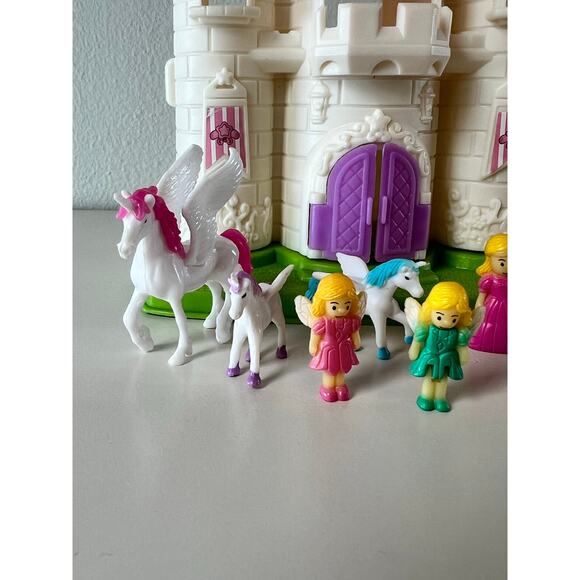 Rare Polyfect Toys Mini Playset: Dream Castle & Doll House w/ People Furniture - Picture 2 of 10